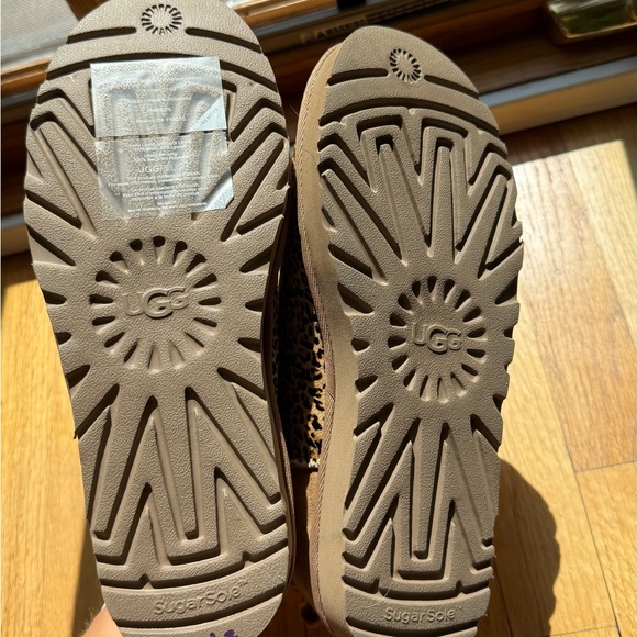 Women's Ultra Mini Speckles Slip-On Booties Size 9 Chesnut/animal print - Picture 3 of 8